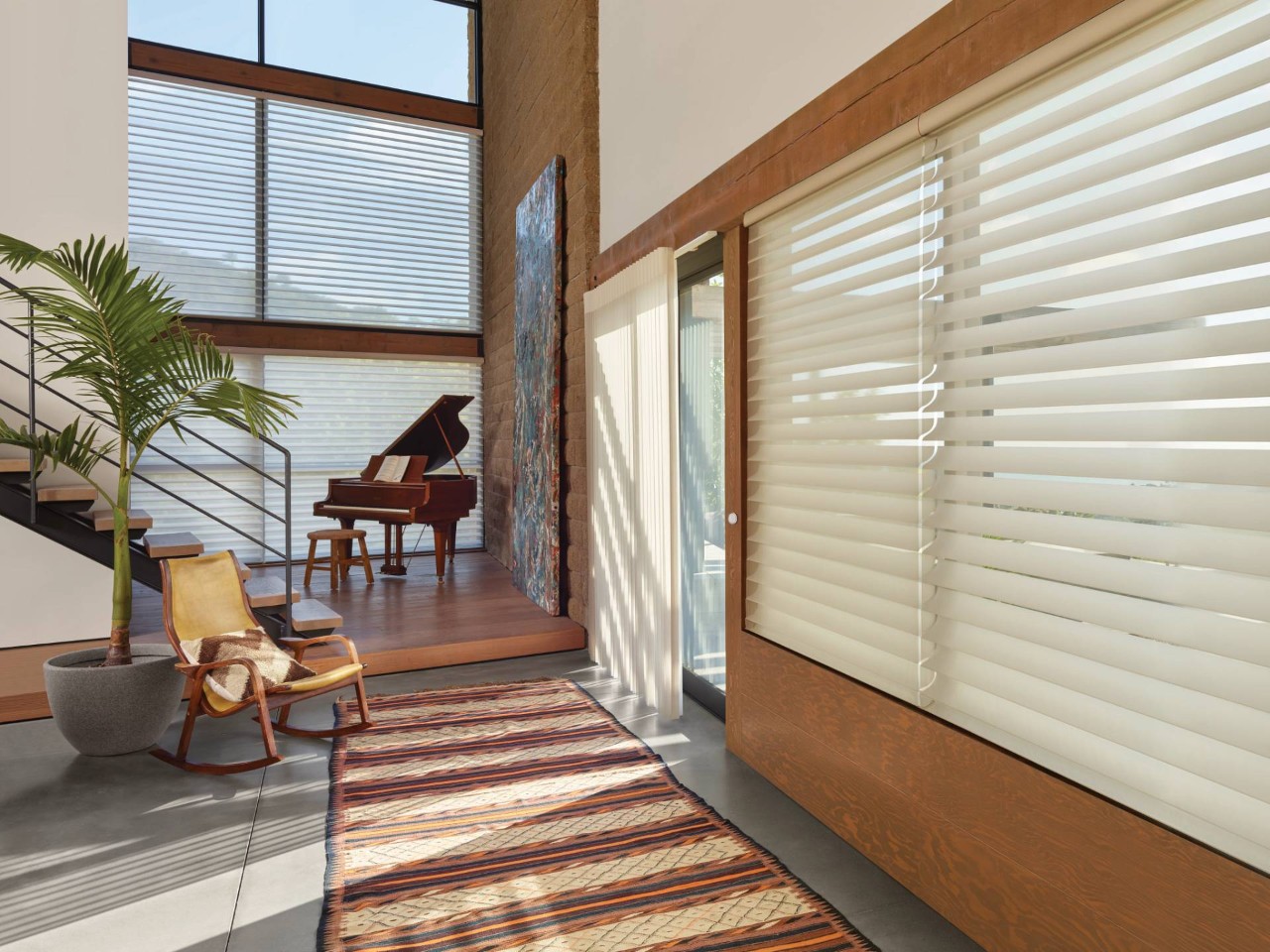 Hunter Douglas Silhouette® Sheer Shades near Newport News, Virginia (VA)